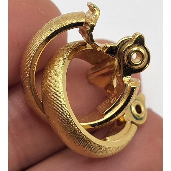 Classic MONET Clip On Hoop Earrings Small .75" Brushed Gold Tone - Picture 4 of 5